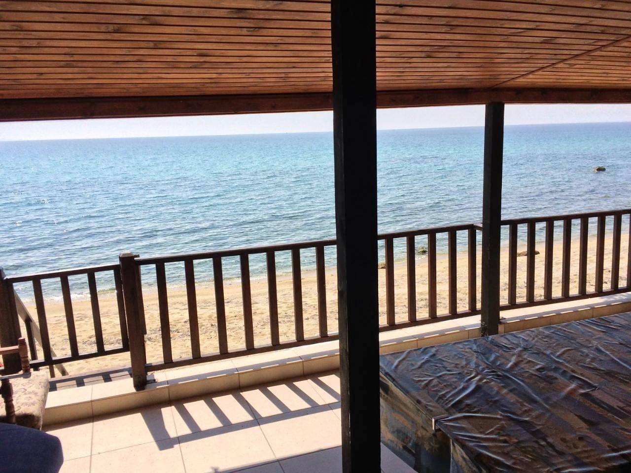 Bungalow with Sea View in Eleftheroupoli, Kavala region