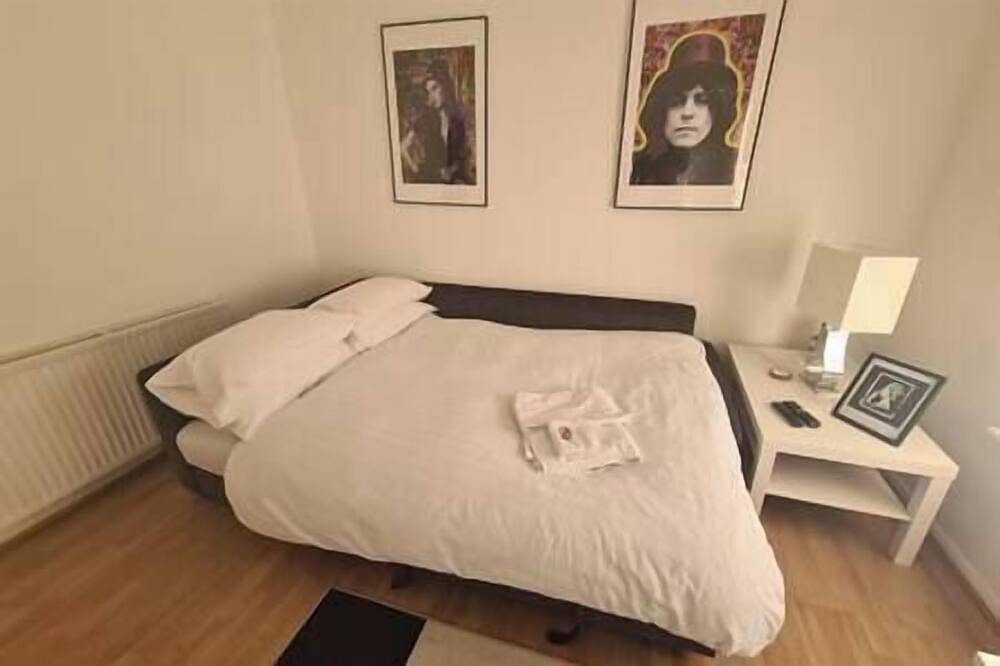Ganze Wohnung, Split level luton town center flat in Luton, Chiltern Hills