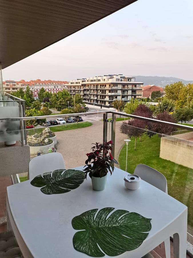 Apartamento de férias para 4 pessoas, com terraço e vista em Portonovo
