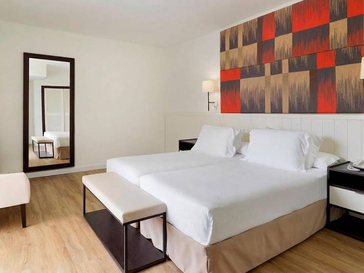 Hôtel pour 2 personnes, avec piscine et sauna ainsi que vue et jardin à Santa Ponsa - 2