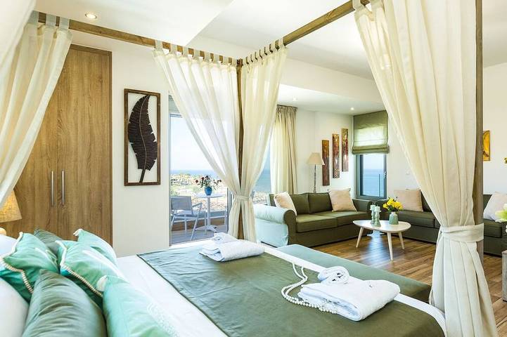 Premium Strandvilla mit privatem Pool und Panoramablick auf das Meer aus jedem Winkel in Panormos (Rethymno), Rethymno und Umgebung