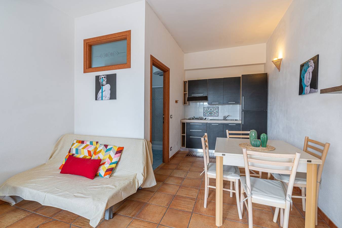Entire apartment, Apartment 'Pathos Retreat Lavanda' with Shared Pool, Wi-Fi and Air Conditioning in Syracuse, Syracuse Province