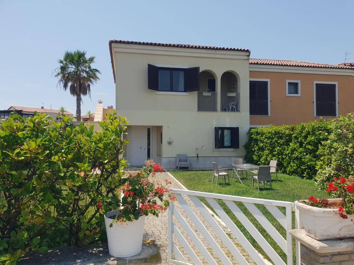 Villa Kalos in Marinagri Resort in Policoro, Golfo di Taranto