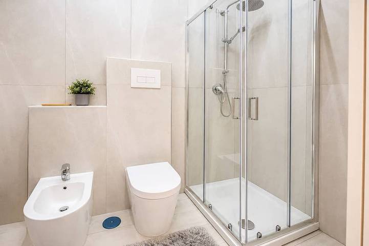 Entire apartment, Mesa - Free Wifi, Free Parking, Ac - Caserta in Caserta, Caserta Province