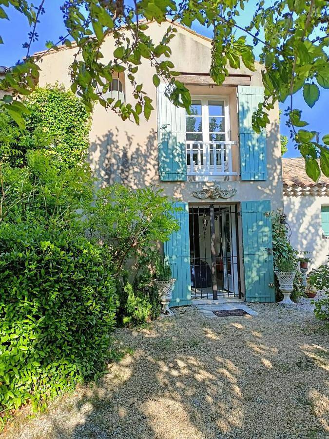 Location de vacances pour 4 personnes, avec jardin et piscine à Le Beaucet - 4
