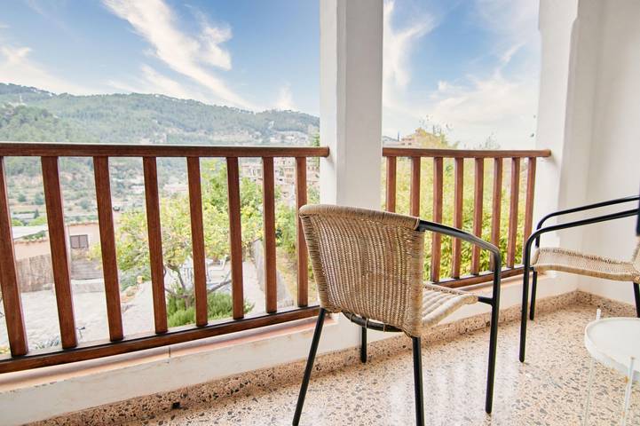 Casa rural para 8 personas, con jardín y balcón en Deyá - 2