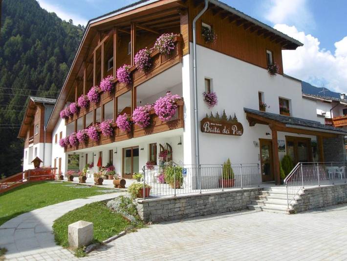 Apartahotel para 2 personas, con vistas y jardín en Italia