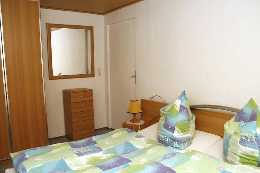 Ganze Wohnung, Appartment 5 - Ferienwohnung und Pension Jentsch in Wußwerk, Alt Zauche-Wußwerk