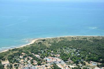 Camping pour 4 Personnes dans Saint-Georges-d'Oléron, Région de Rochefort, Photo 1