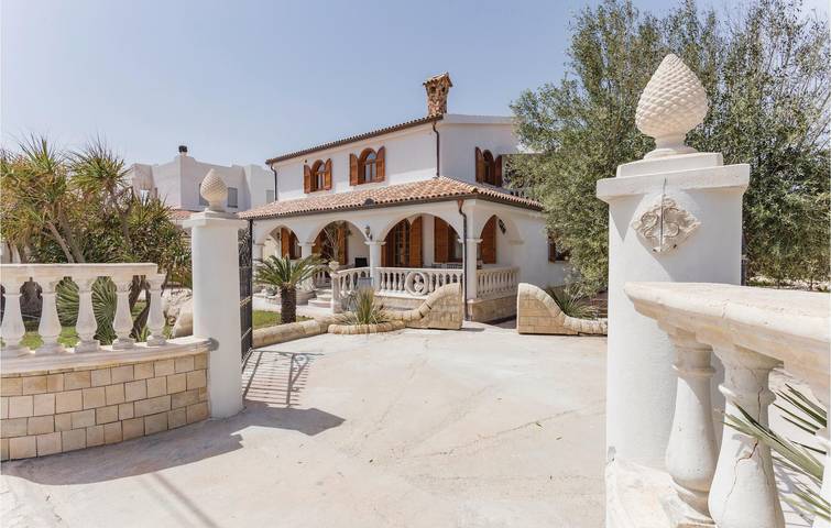 Casa vacanza per 8 persone, con Terrazza a Marzamemi