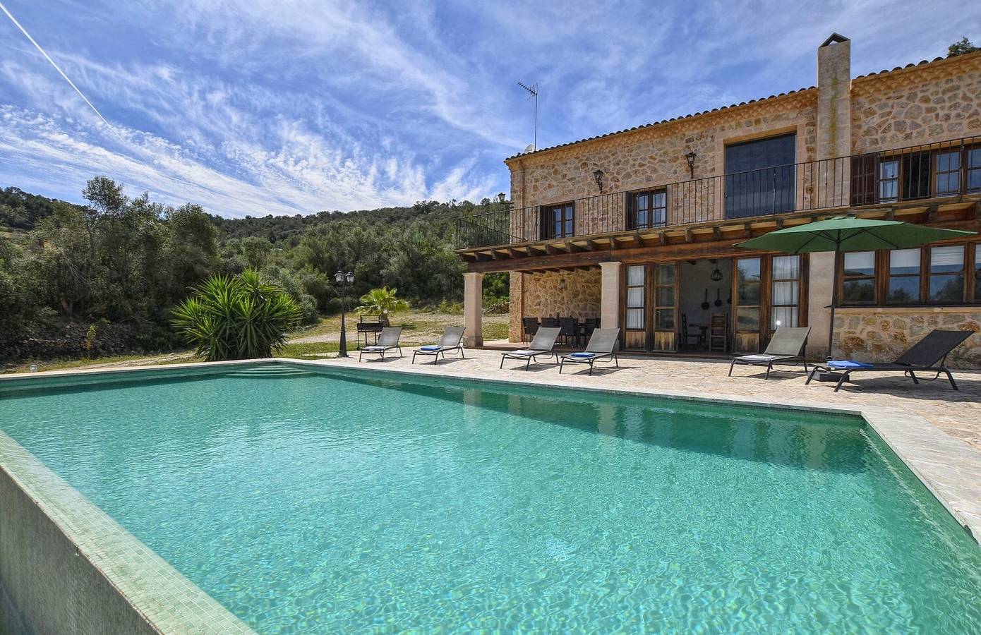 Ferienhaus 'Horlandis' mit Bergblick, privatem Pool und Wlan in Petra (Mallorca), Mallorca Inselmitte
