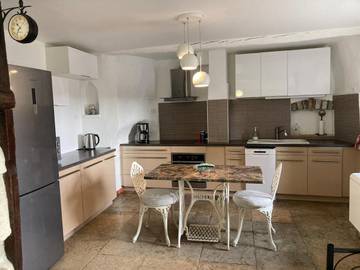 Gîte pour 3 personnes, avec balcon à Les Matelles