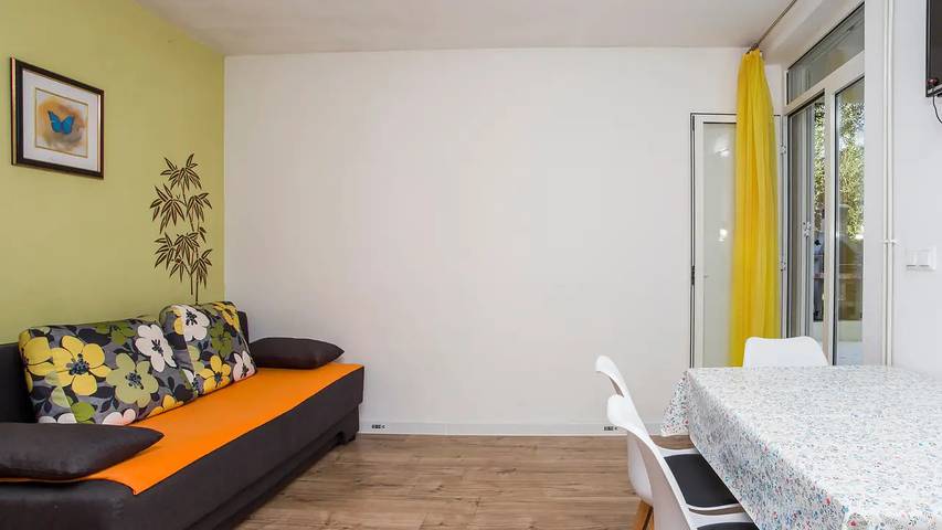 Gîte pour 5 personnes, avec terrasse à Drače - 2