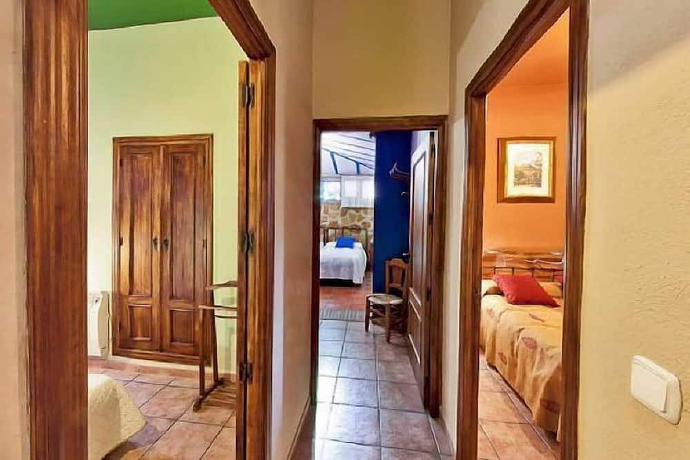 Casa Rural Puente Piedra con Wi-Fi gratis in Carcabuey, Sierras Subbéticas