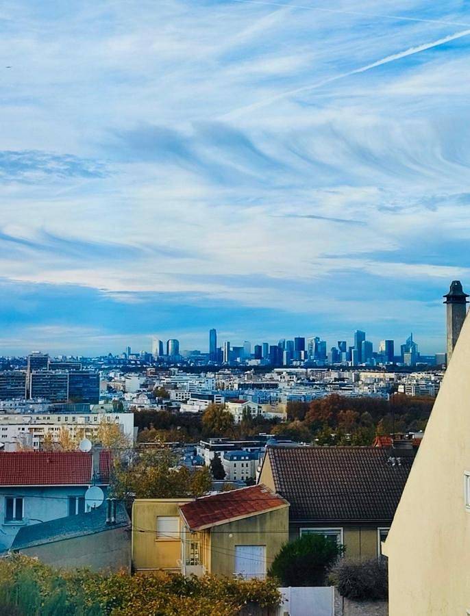 Gîte pour 4 personnes, avec vue et terrasse, animaux acceptés à Clamart - 2