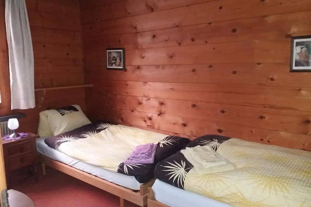 Ganze Wohnung, Chalet Holzwurm in Oberried am Brienzersee, Verwaltungskreis Interlaken-Oberhasli