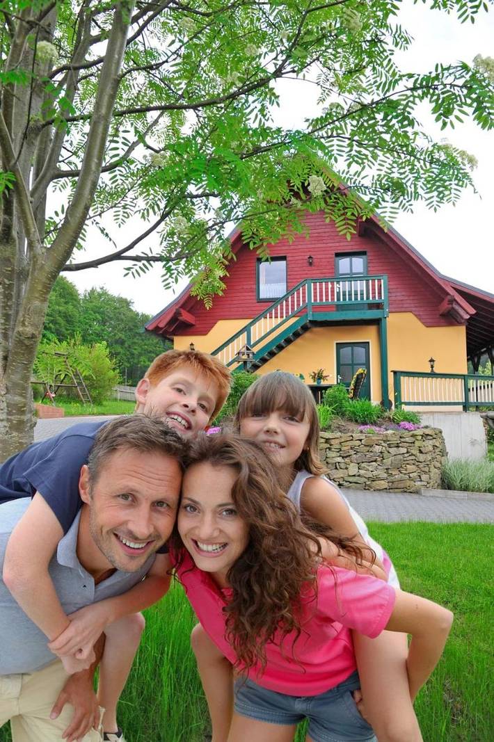 Ferienwohnung für 5 Personen, mit Terrasse und Garten sowie Ausblick in Schwarzenberg (Erzgebirge) - 2