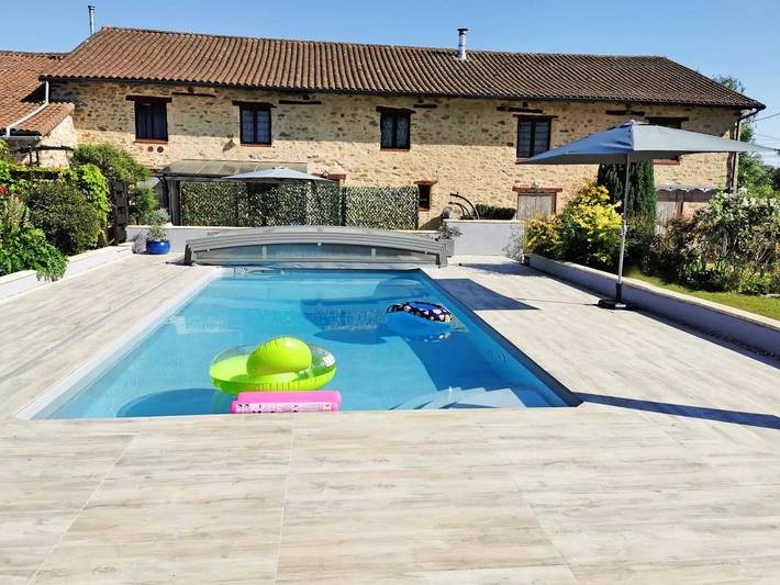 Gîte pour 8 personnes, avec jardin, animaux acceptés dans Gorre