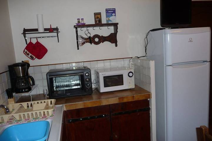 Apartamento entero, Cozy 2-bedroom apartment in peaceful Vidauban with AC in Vidauban, Region de Draguignan