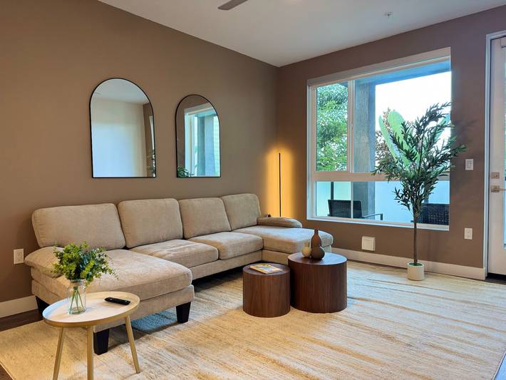 Vakantiewoning voor 3 personen, with terras and tuin as well as zwembad in Orange County