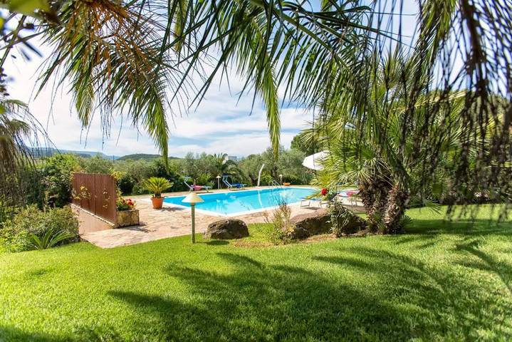 Villa pour 6 personnes, avec jardin et piscine à Alghero