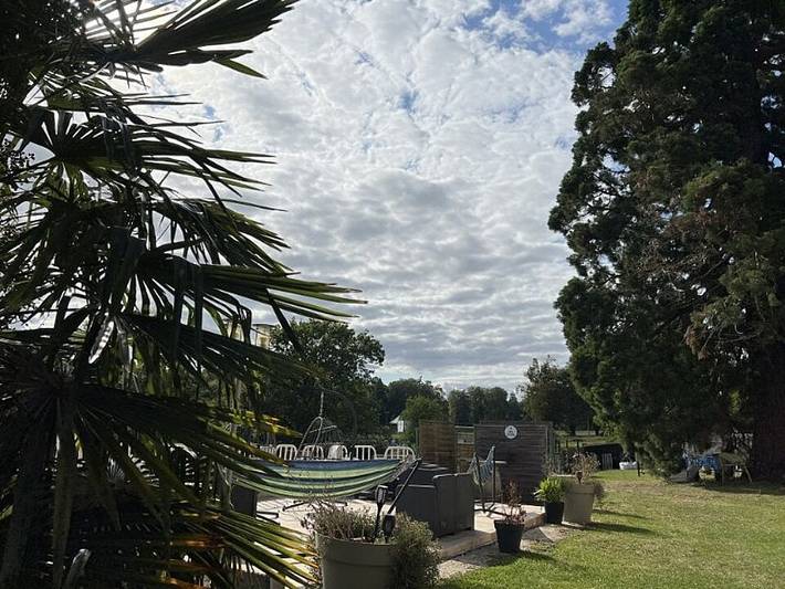 Location de vacances pour 2 personnes, avec piscine et jardin dans Périgord Vert - 3