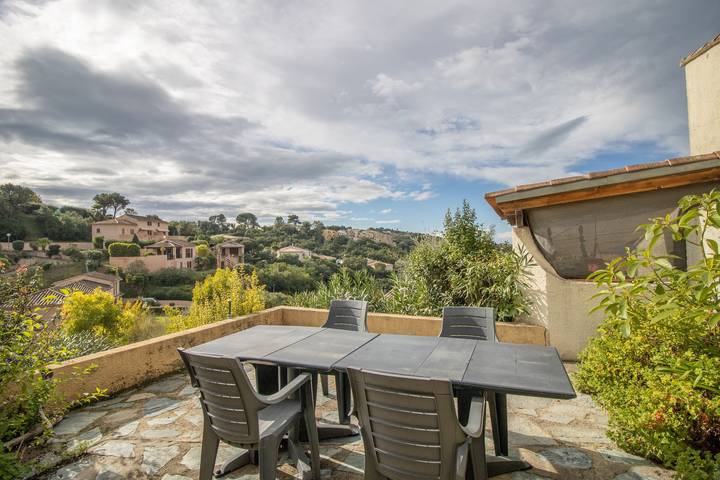 Dom dla 8 osób w Korsyka