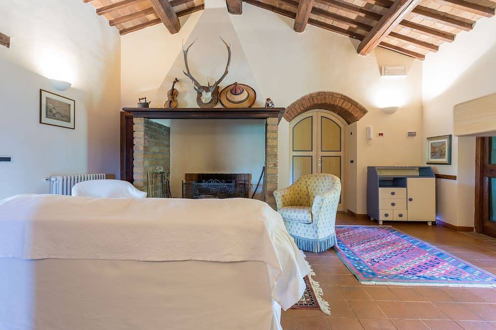 Gran villa Toscana para familiares y amigos en Val d'Orcia, Montepulciano, Pienza in Chianciano Terme, Provincia de Siena