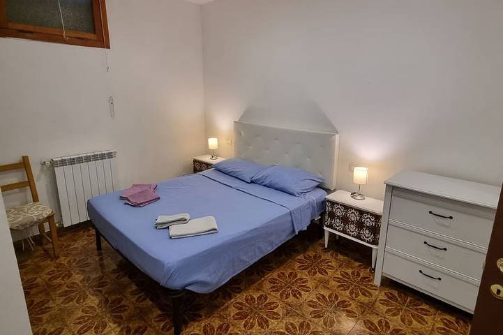 Gîte pour 3 personnes, avec terrasse dans Basilique Saint-Pierre - 3
