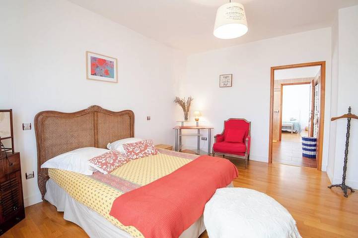 Location de vacances pour 15 personnes, avec jardin à Saint-Cyr-sur-Loire - 2