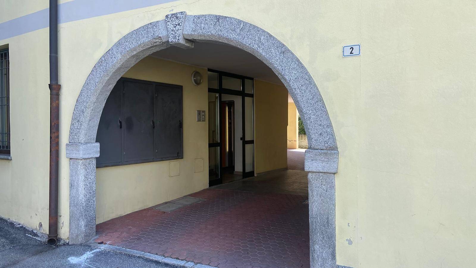 Ganze Wohnung, Apartment 'Maison Adriano Lago Maggiore' mit Wlan in Sangiano, Lago Maggiore (Lombardei)