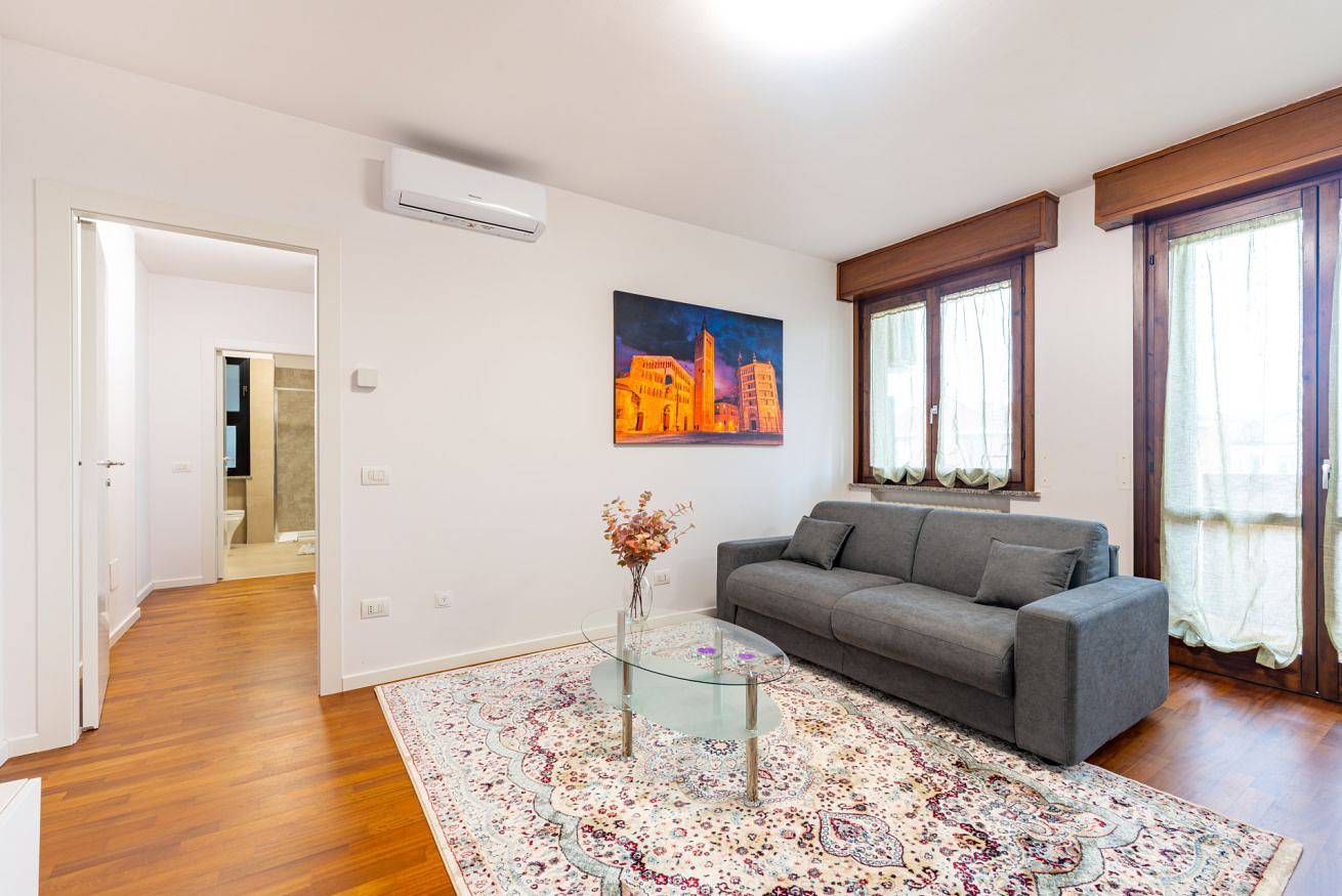 Apartamento entero, Picasso Residency: Near Parma's Finest Gems in Parma, Provincia de Parma