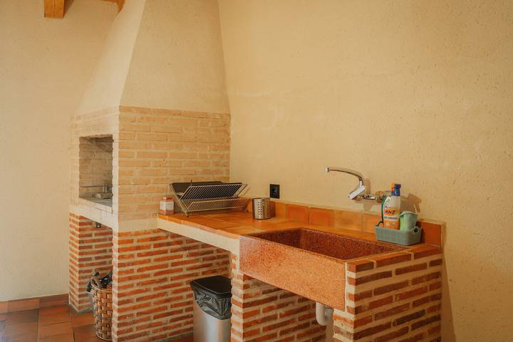 Casa rural con piscina para 8 personas, con Balcón y Jardín en Sierra de Guadarrama - 3