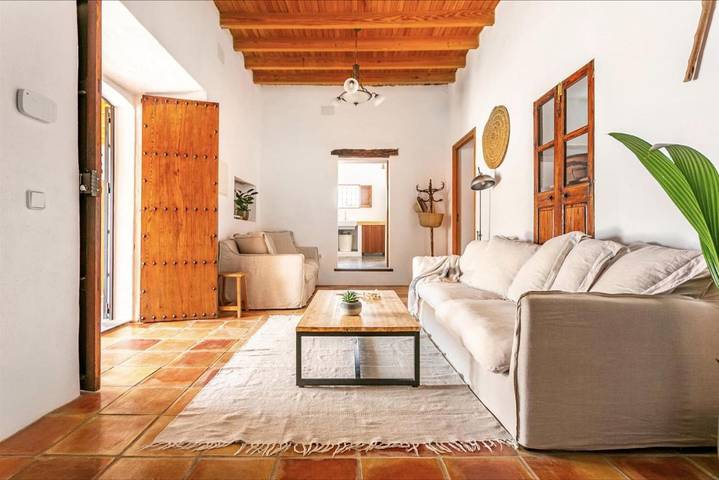 Casa rural para 12 personas, con Balcón y Terraza además de Jardín y Piscina en San Rafael de Sa Creu - 3