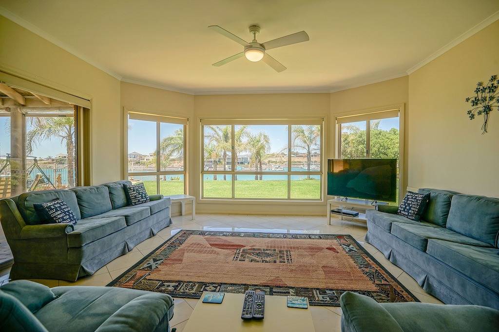\"The Shack\" Copper Cove Marina in Wallaroo, South Australia