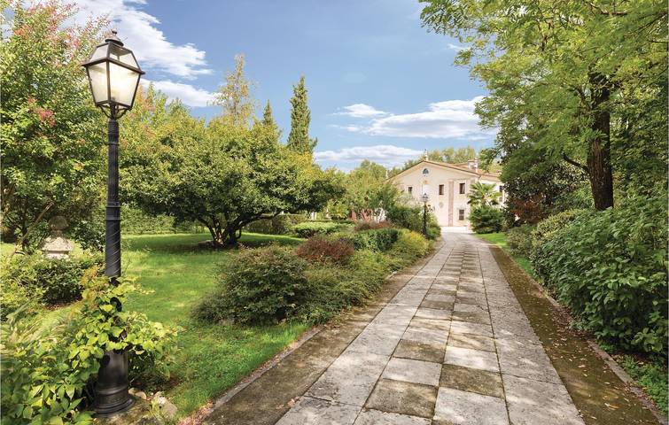 Modernes Apartment in der Nähe von Stadtzentrum und Fluss in Sarcedo, Vicenza Provinz