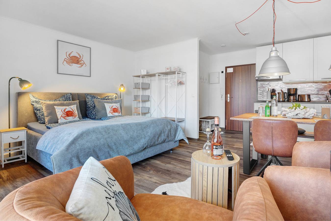 Appartement entier, Appartement à l'hôtel « Krabbenkiste » avec vue sur la mer, jardin commun et Wi-Fi in Wunstorf, Lac de Steinhude
