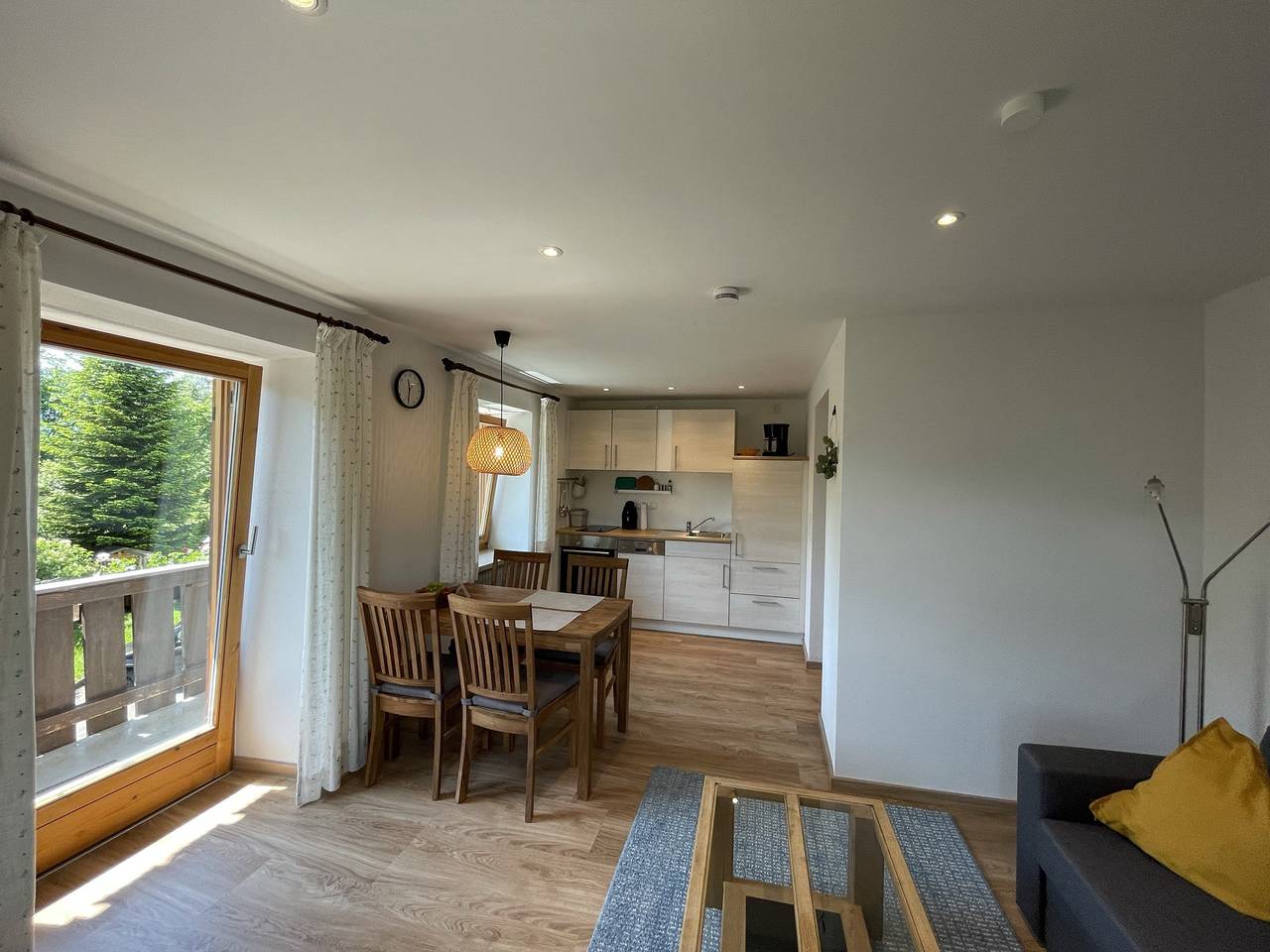 Entire holiday apartment, Haus Belvedere - Holiday flat 2 for 2 to 3 persons in Berchtesgaden, Berchtesgarden Alps