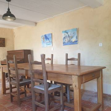 Maison De Vacances pour 4 Personnes dans Saint-Désiré, Région de Montluçon, Photo 2