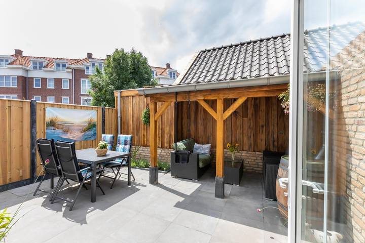 Ferienhaus für 4 Personen, mit Terrasse und Balkon/Terrasse in Westkapelle - 4