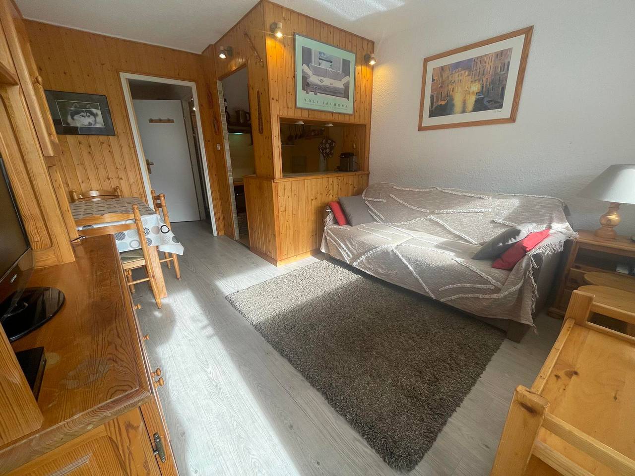 Estudio entero, Estudio en montaña con balcón y acepta mascotas pequeñas in Pra-Loup, Uvernet-Fours