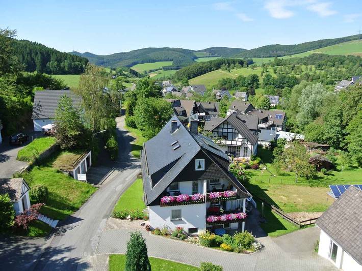 Bauernhof für 2 Personen, mit Balkon und Garten im Sauerland
