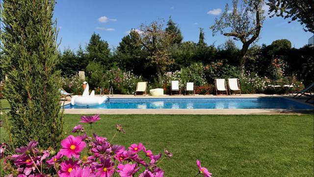 Chalet para 2 pessoas, com piscina e vista e ainda terraço em Oliveira de Frades