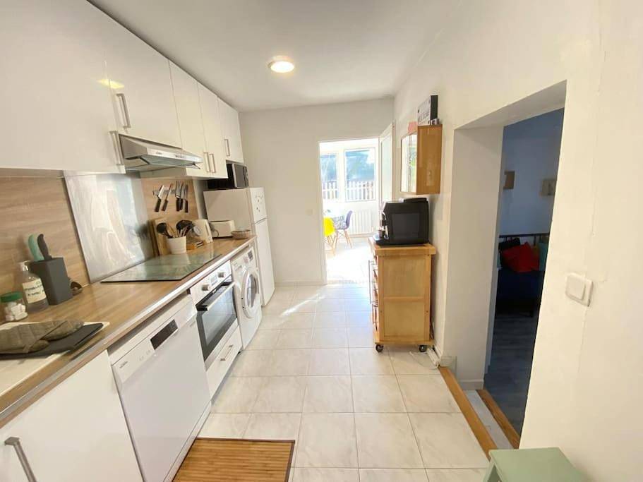 One-Bedroom House in Palaiseau, Essonne