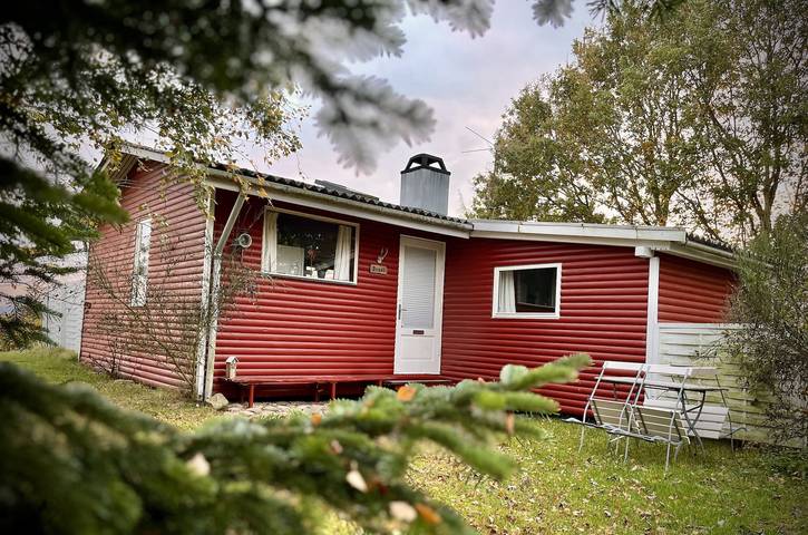 Ferienhaus für 4 Personen, mit Terrasse und Ausblick sowie Garten - 1