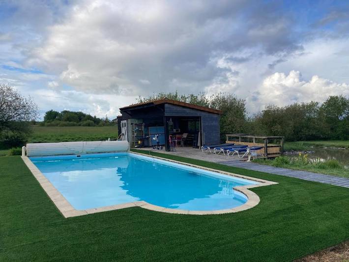 Maison de campagne pour 4 personnes, avec piscine ainsi que vue et jardin à Bois-de-Céné - 3