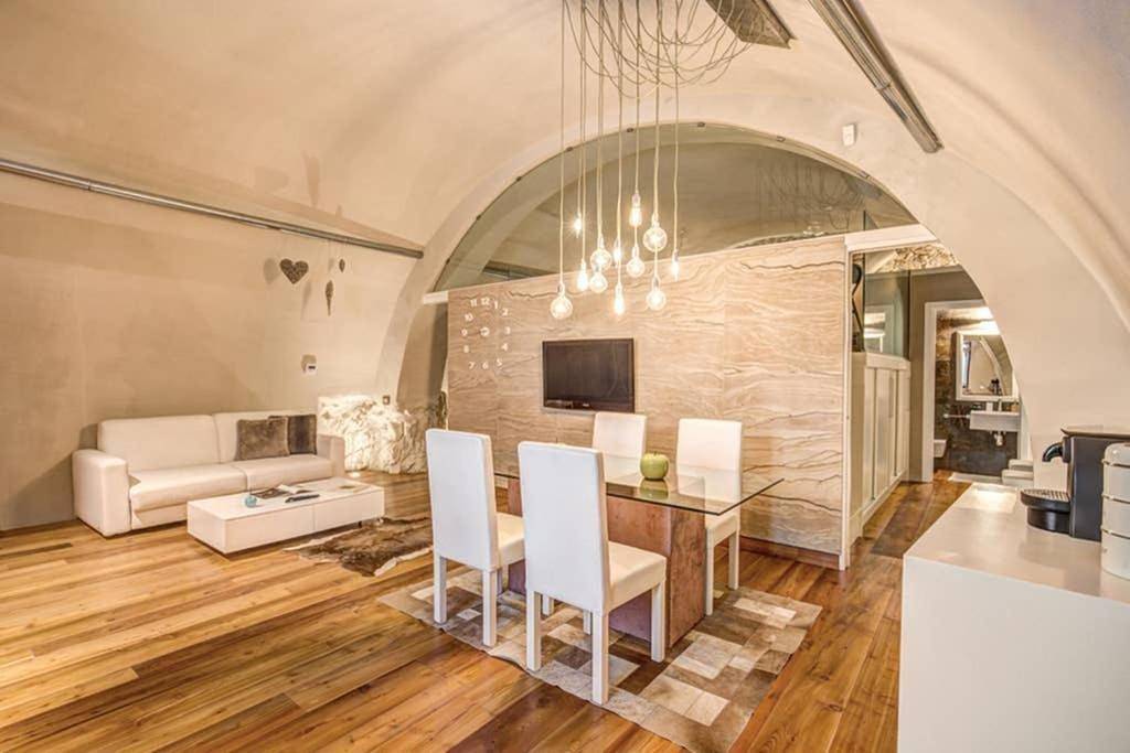 Appartamento intero, Loft Di Design Esclusivo in Rocca di Mezzo, Parco Naturale Regionale Sirente-Velino