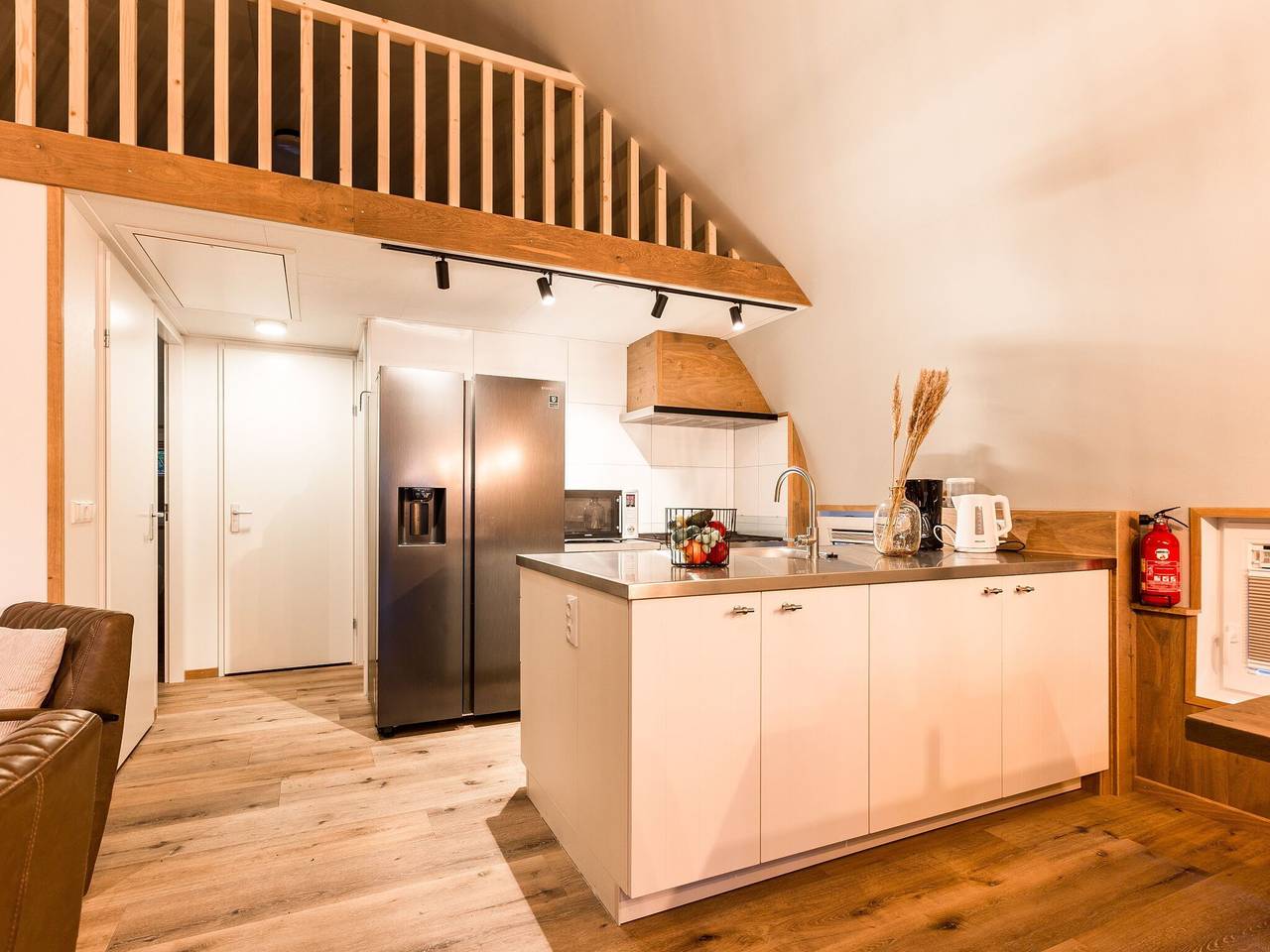 Private Dual-Home Retreat in De Bult, National Park Weerribben-Wieden