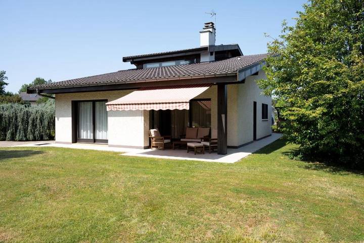 Location de vacances pour 10 personnes, avec jardin à Armoy - 2