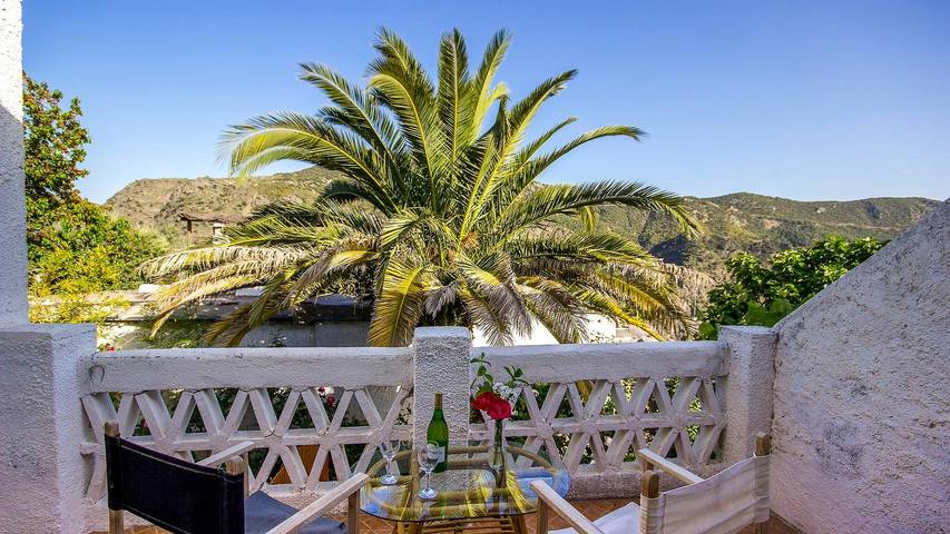 Chalet para 4 personas, con balcón/terraza, Se admiten mascotas en Provincia de Granada - 2